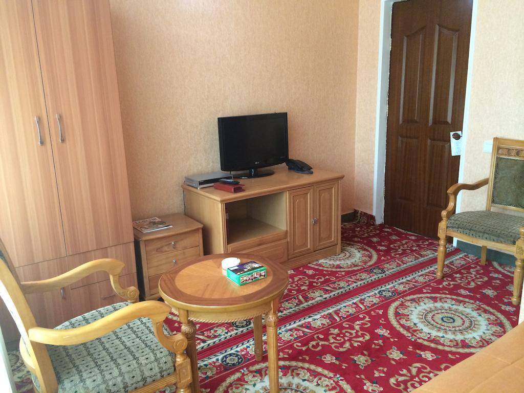 Nairi Hotel Jermuk Dış mekan fotoğraf