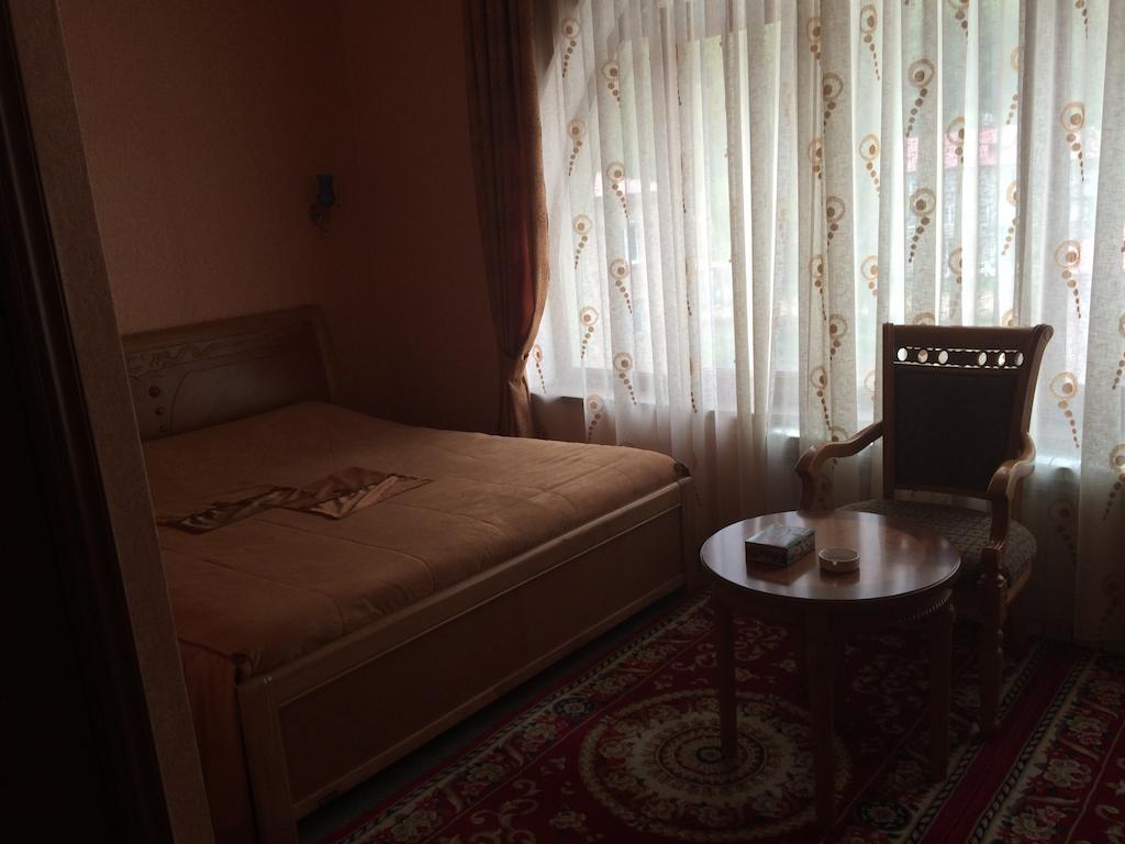 Nairi Hotel Jermuk Dış mekan fotoğraf