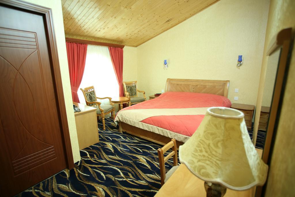 Nairi Hotel Jermuk Dış mekan fotoğraf