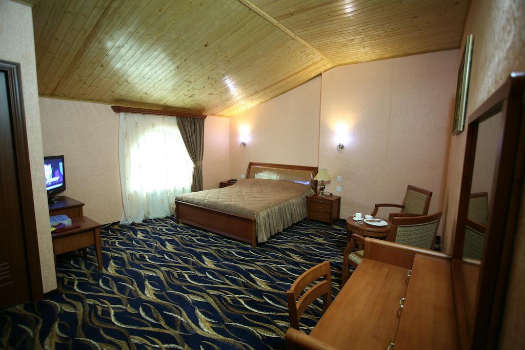 Nairi Hotel Jermuk Dış mekan fotoğraf