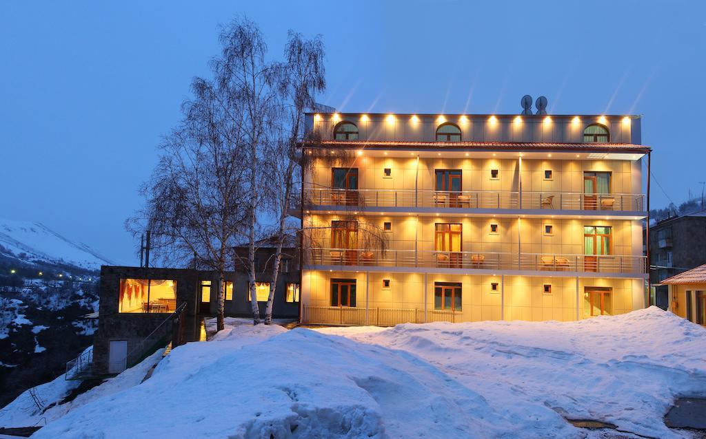 Nairi Hotel Jermuk Dış mekan fotoğraf